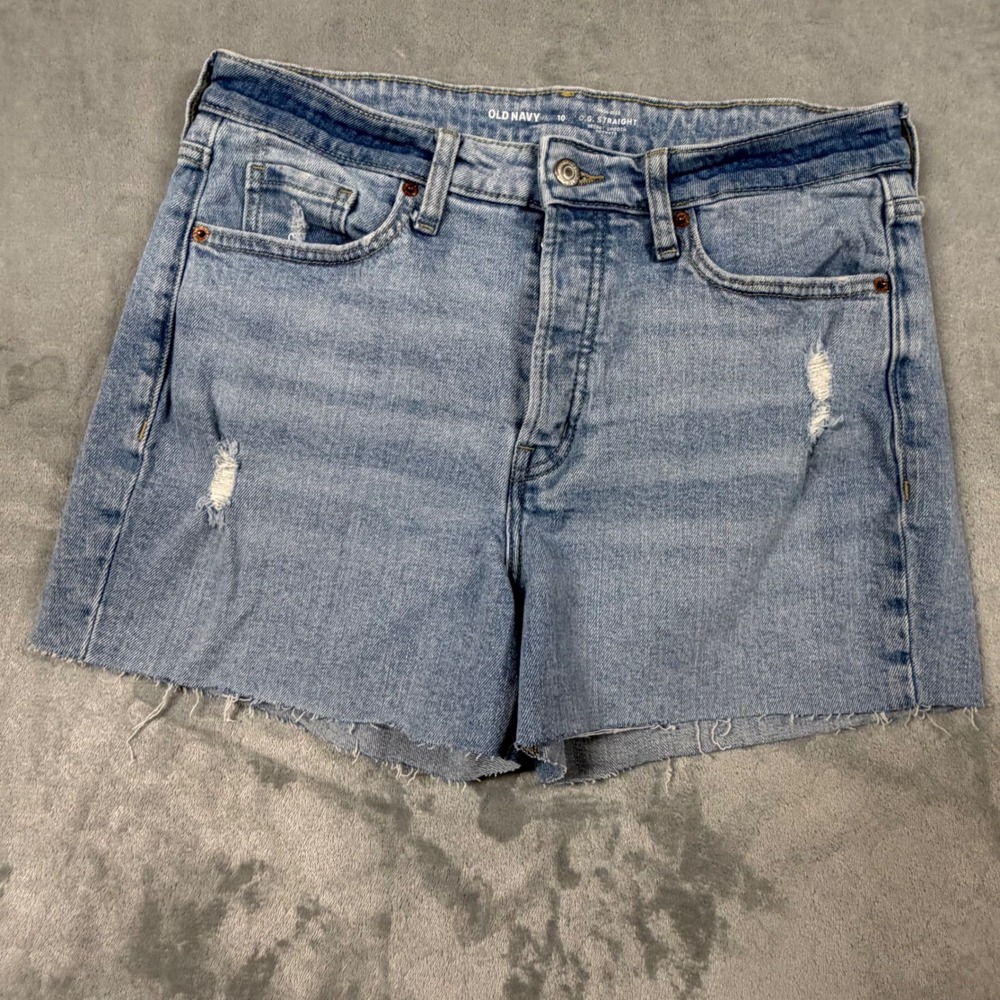 Old Navy High Rise Distressed Denim Shorts Size 10 W32 Light Wash Button Fly